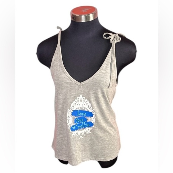 Venus Gray Tank Top with Love Your # Selfie Size Small - Picture 1 of 4